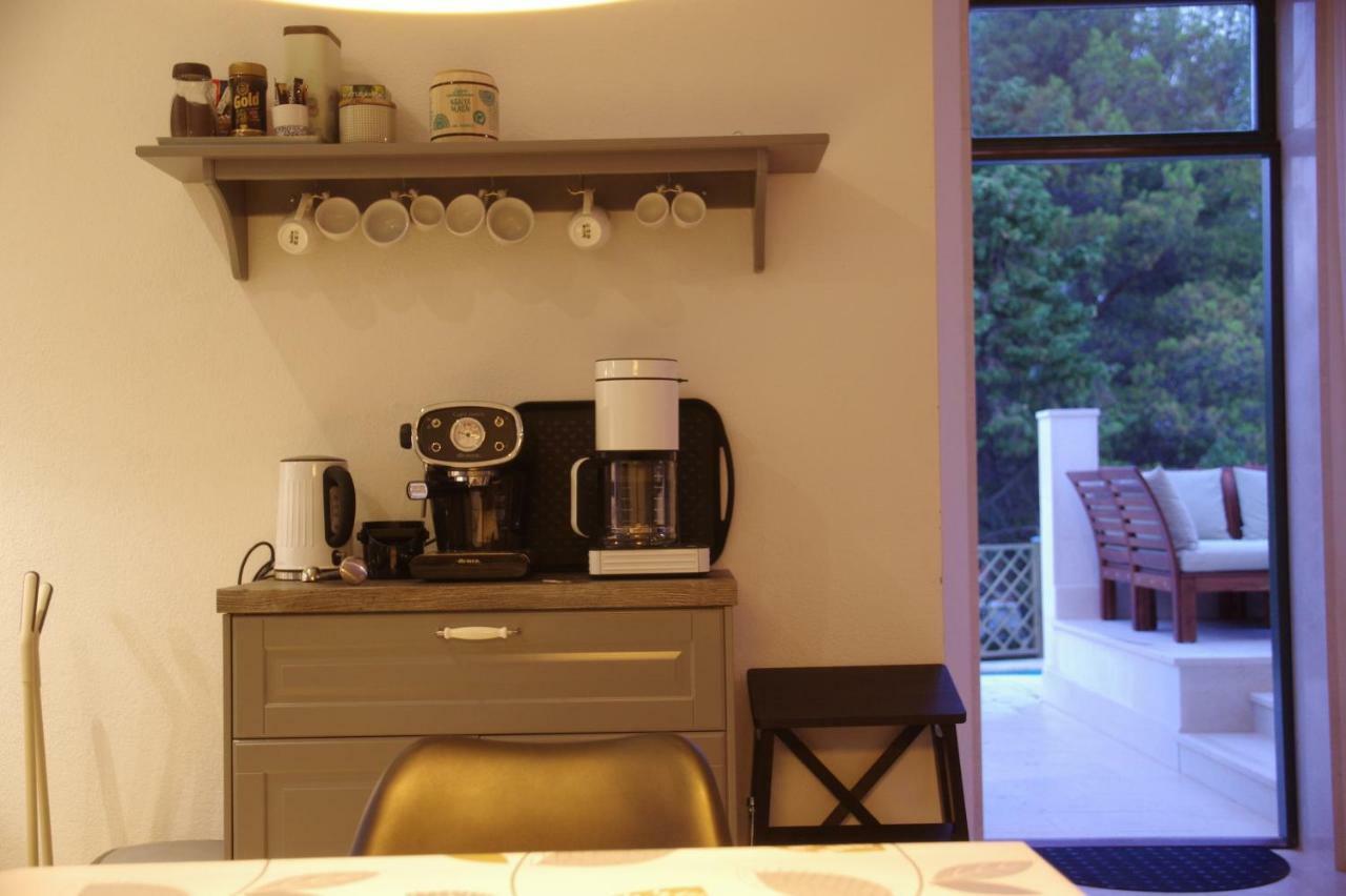 Holiday Home Nevista Sumartin Extérieur photo