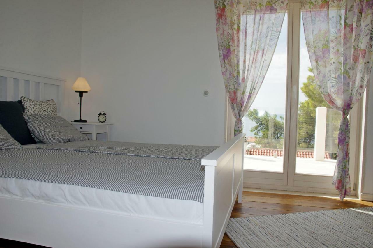 Holiday Home Nevista Sumartin Extérieur photo
